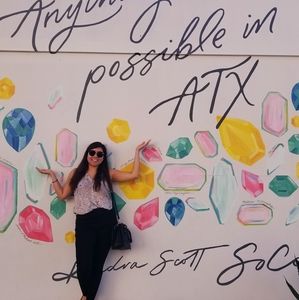 Meet your Posher, Daniela